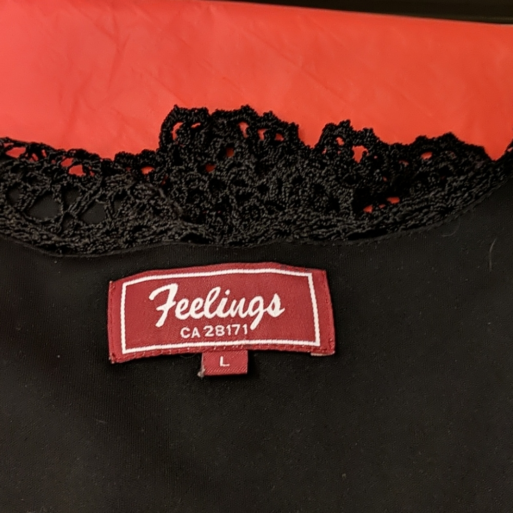 Lace Top - Picture 4 of 4